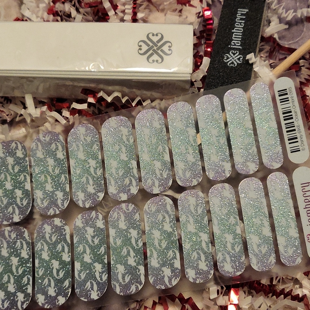 🧜‍♀️Ocean Ombre🧜‍♀️ Disney Collection Ariel Mermaid Jamberry Wraps NWOT